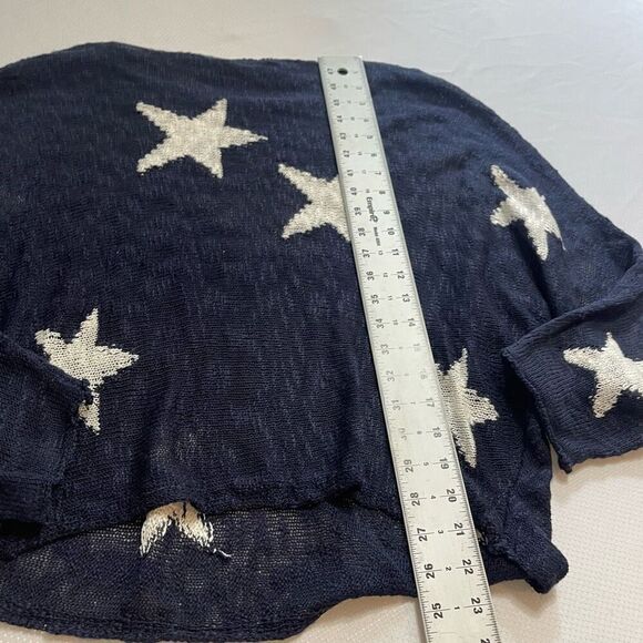 FATE Blue White Star Top Blouse Size Medium - Picture 8 of 8